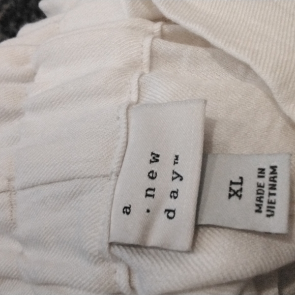 A New Day Target brand cream high rise paperbag top pants - Picture 7 of 7